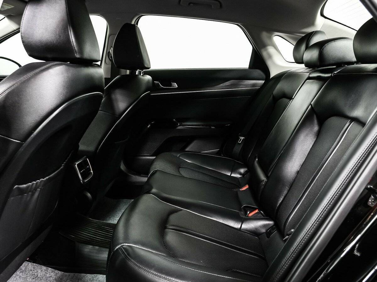 Купить Kia K5 с пробегом. Фото: #12