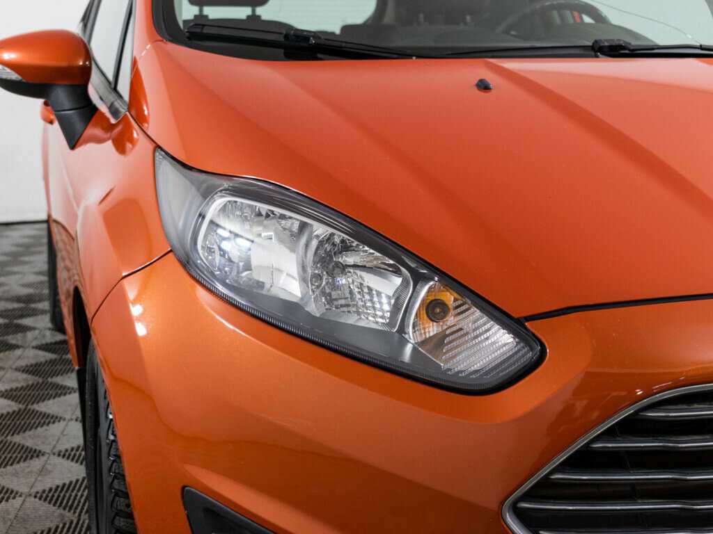 Купить Ford Fiesta с пробегом. Фото: #14