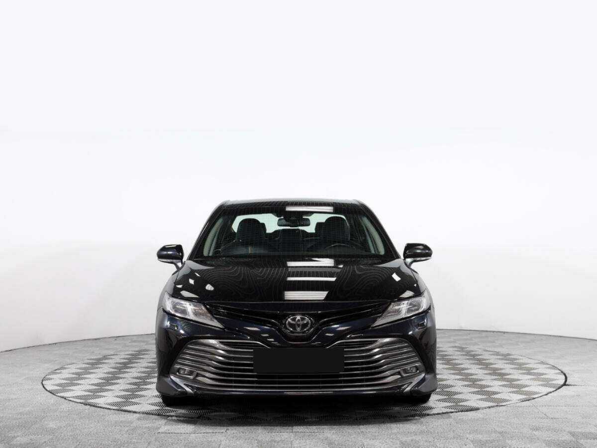 Купить Toyota Camry с пробегом. Посмотреть фото