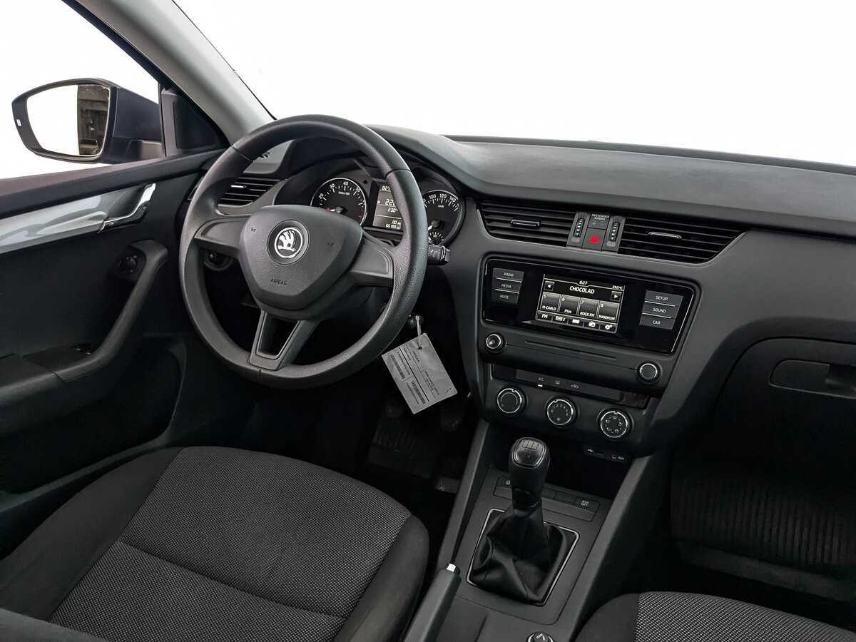 Купить Skoda Octavia с пробегом. Фото: #21