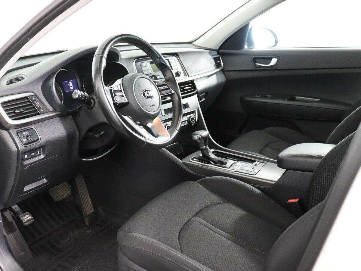 Купить Kia Optima с пробегом. Фото: #7