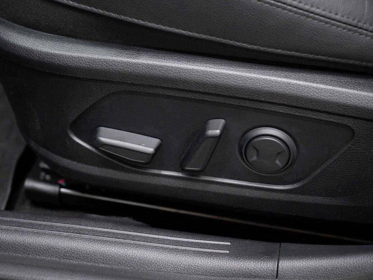 Купить Kia K5 с пробегом. Фото: #20