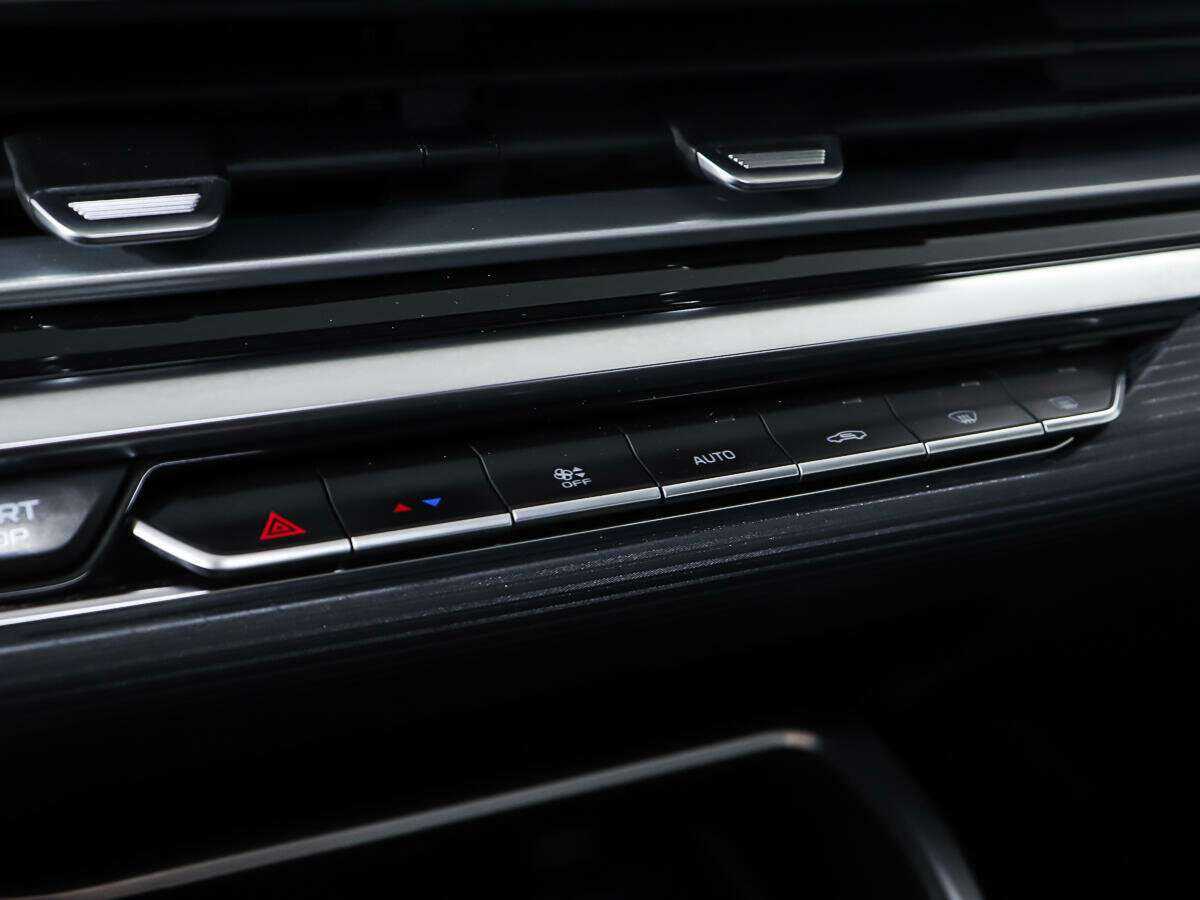 Купить Geely Emgrand с пробегом. Фото: #17