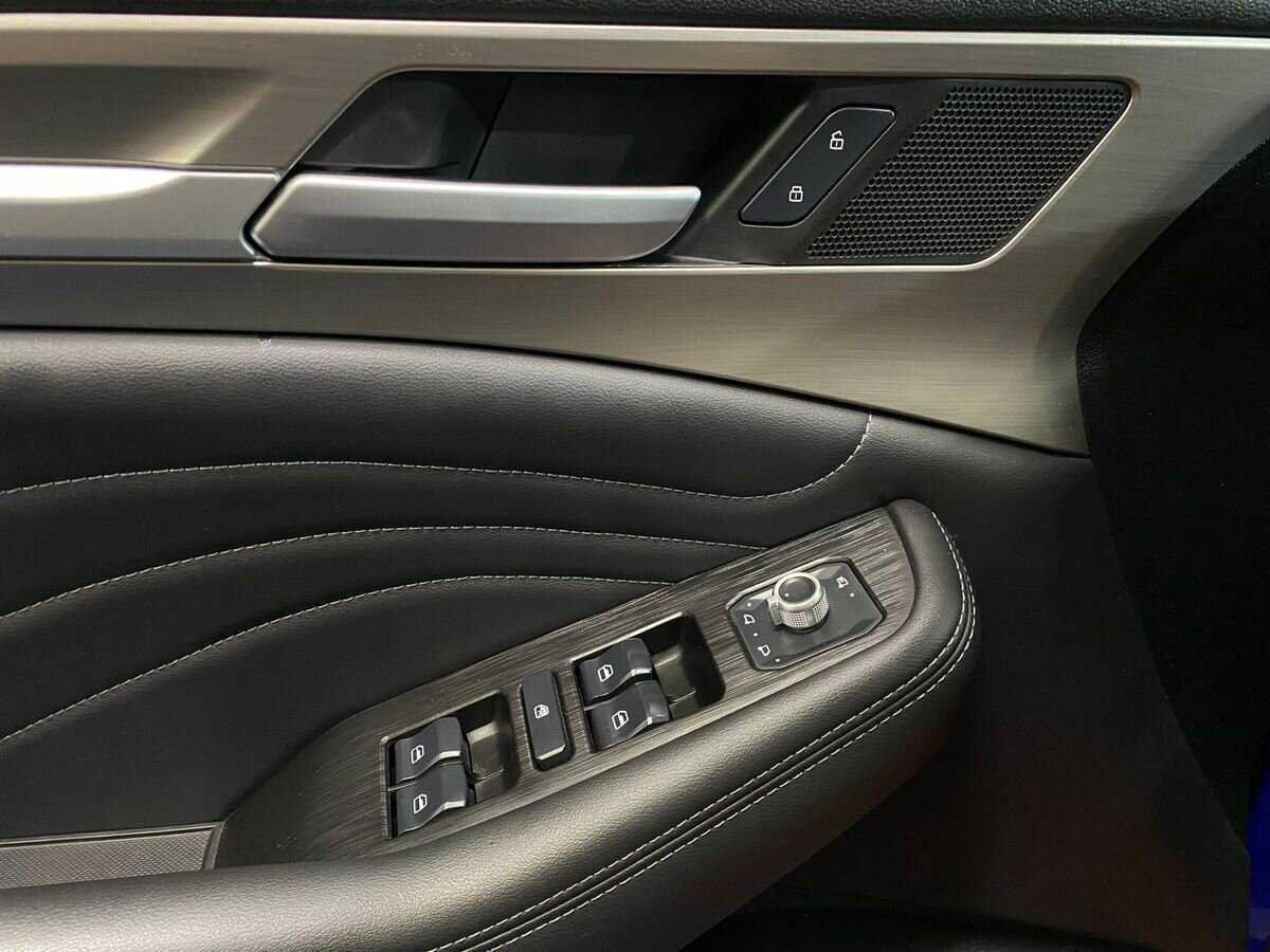 Купить Haval F7 с пробегом. Фото: #18