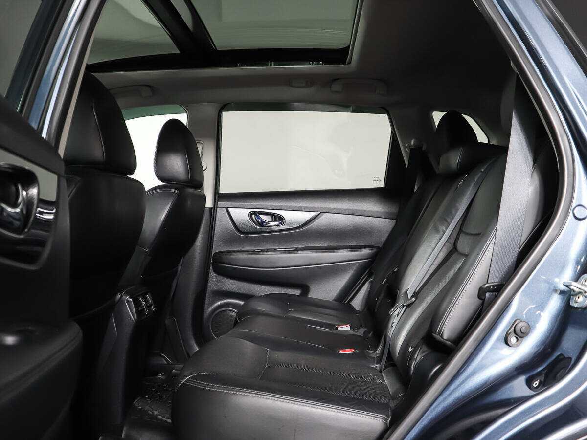 Купить Nissan X-Trail с пробегом. Фото: #9