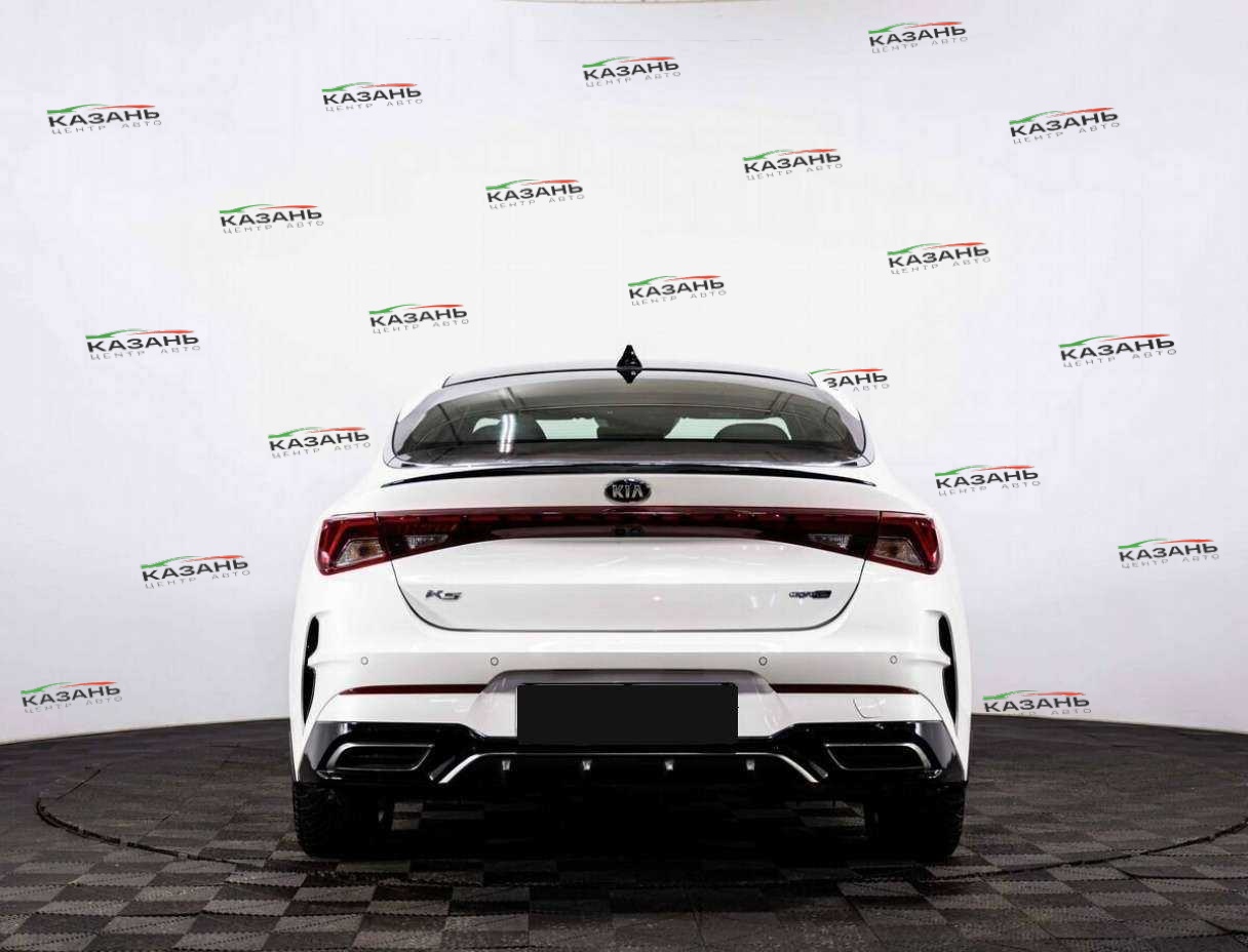 Купить Kia K5 с пробегом. Фото: #4