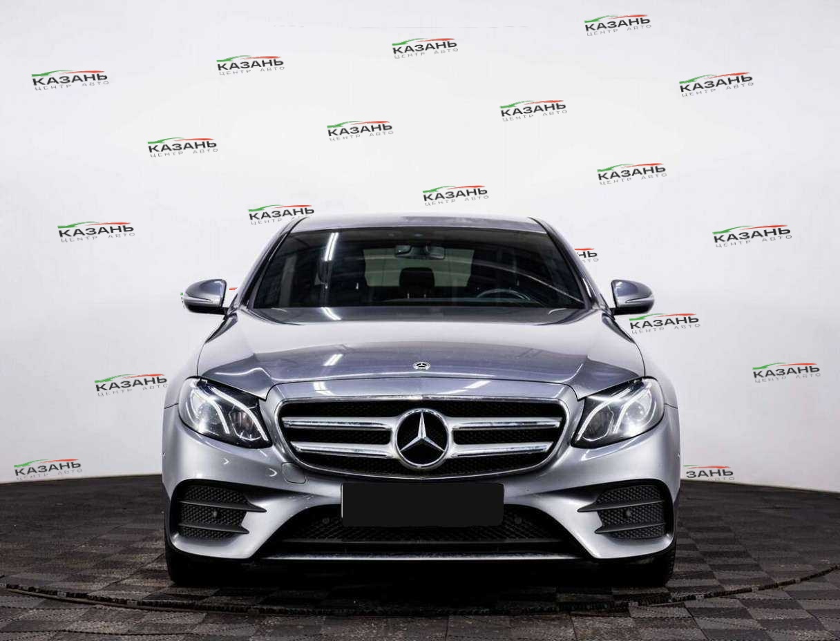 Купить Mercedes-Benz E-Класс с пробегом. Фото: #1