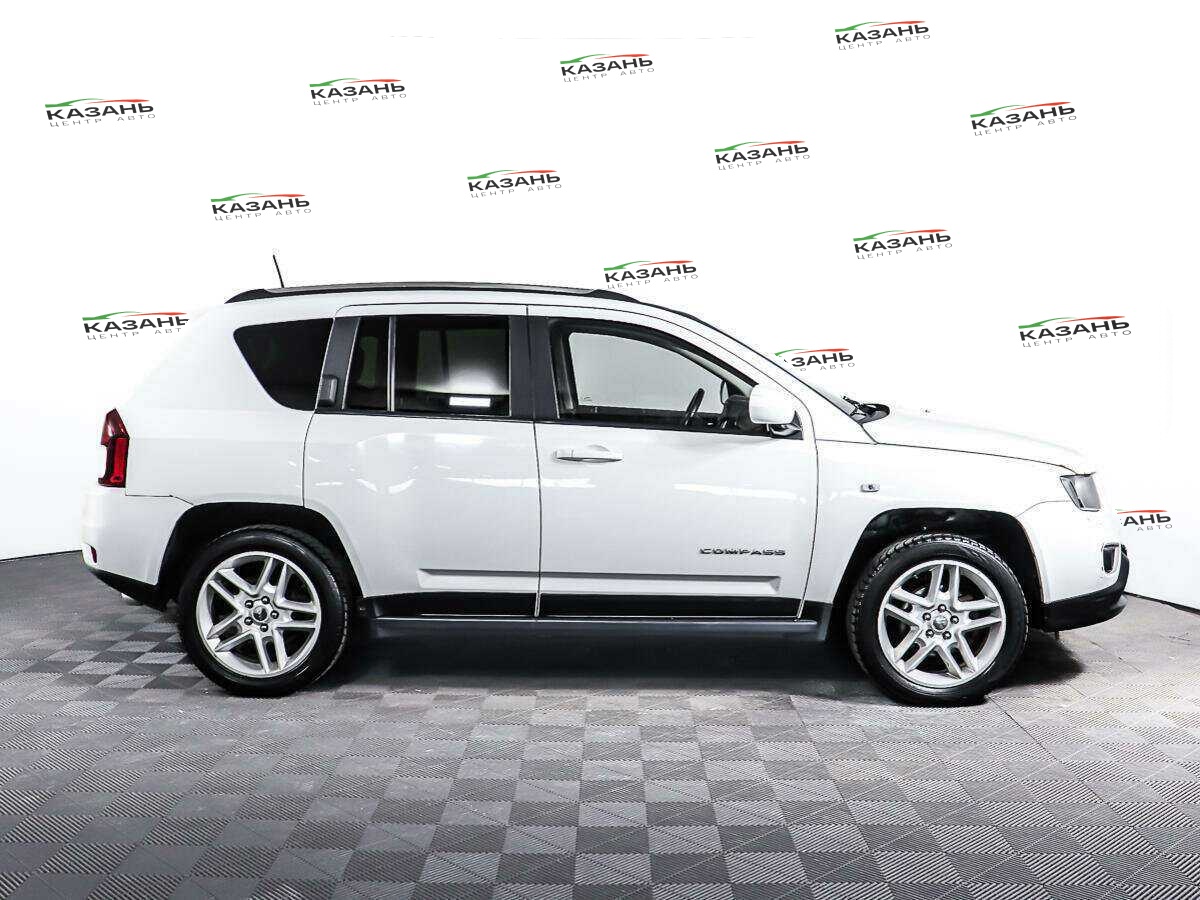 Купить Jeep Compass с пробегом. Фото: #3