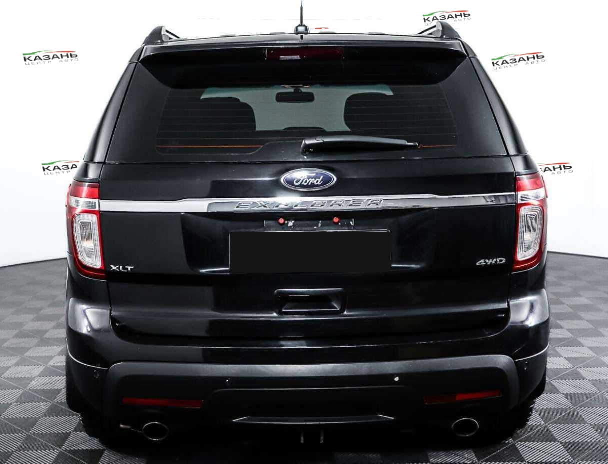 Купить Ford Explorer с пробегом. Фото: #5