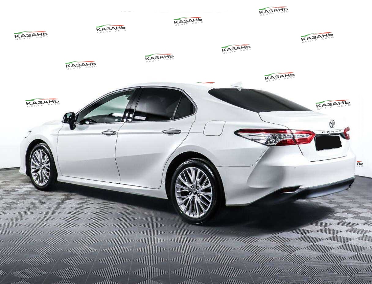 Купить Toyota Camry с пробегом. Фото: #6