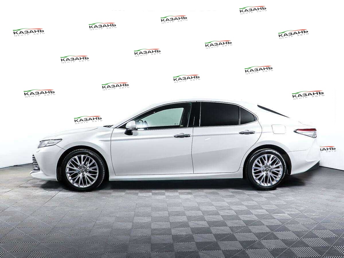 Купить Toyota Camry с пробегом. Фото: #7