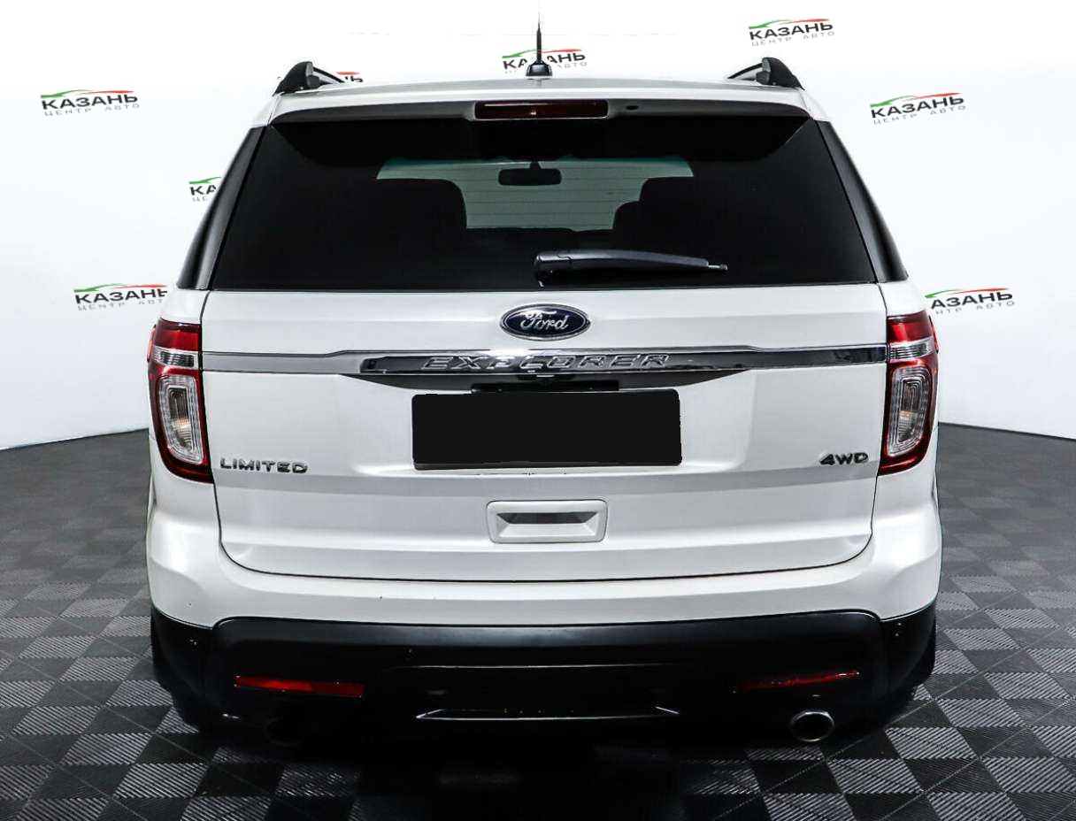 Купить Ford Explorer с пробегом. Фото: #5