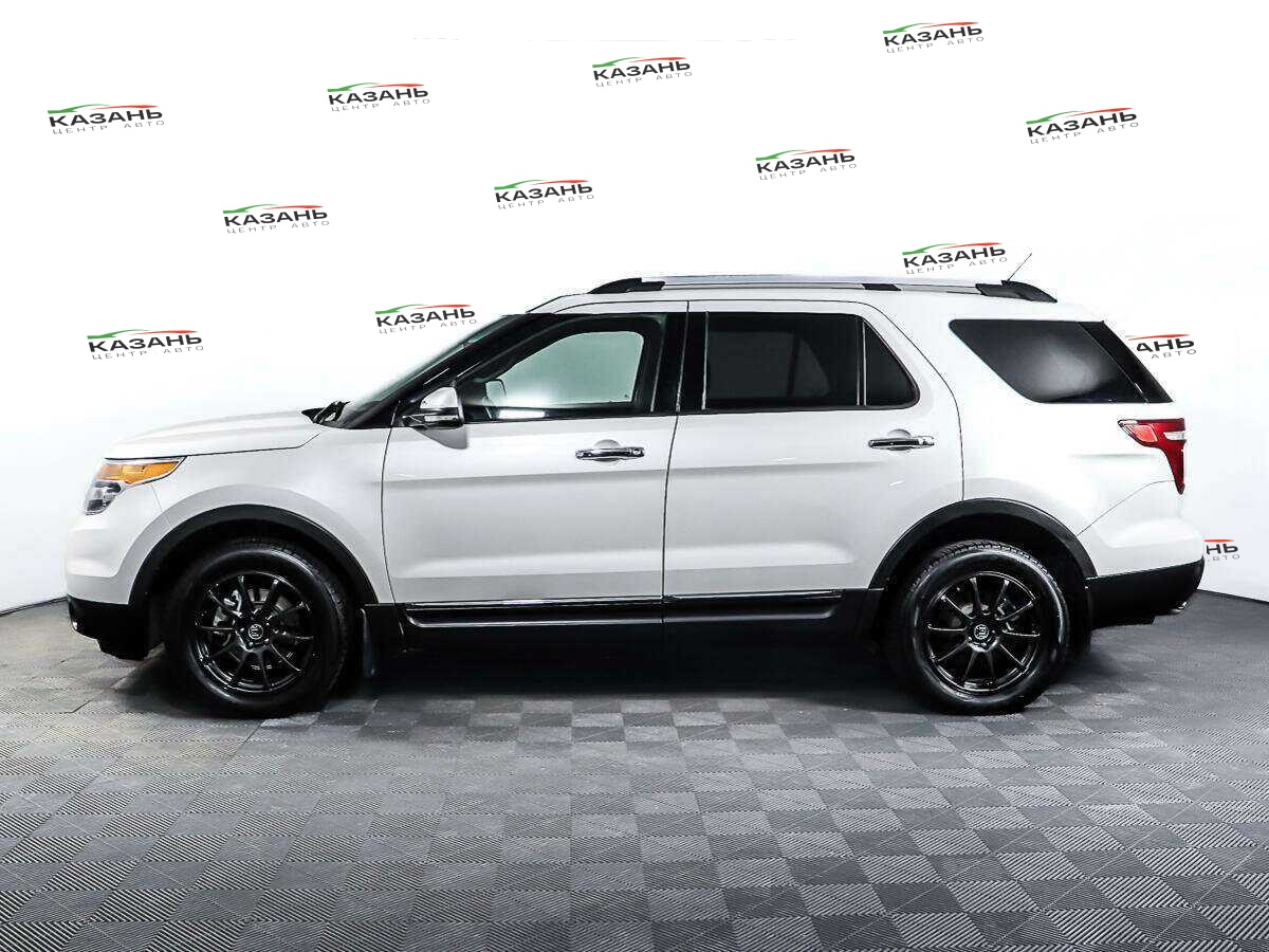Купить Ford Explorer с пробегом. Фото: #7