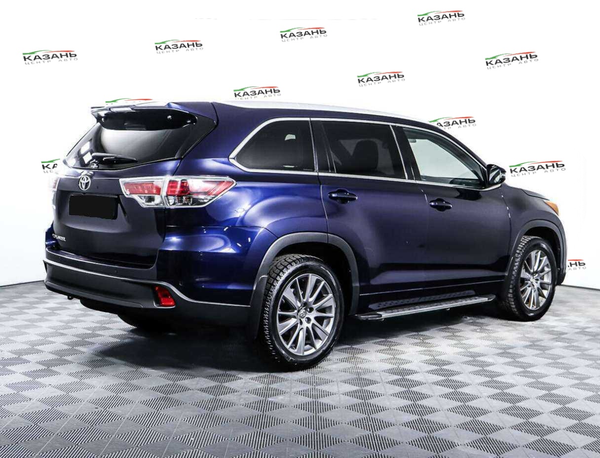 Купить Toyota Highlander с пробегом. Фото: #4