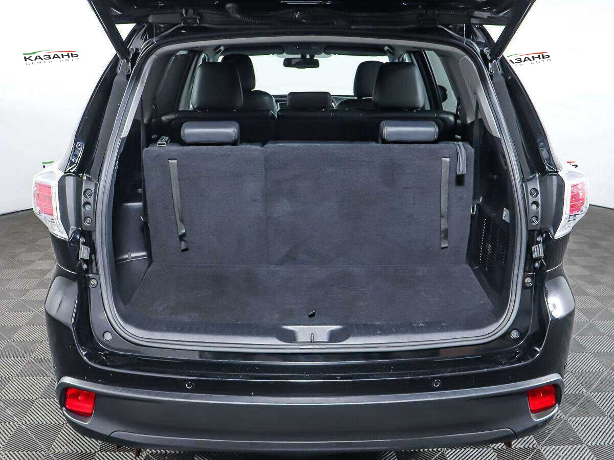 Купить Toyota Highlander с пробегом. Фото: #8