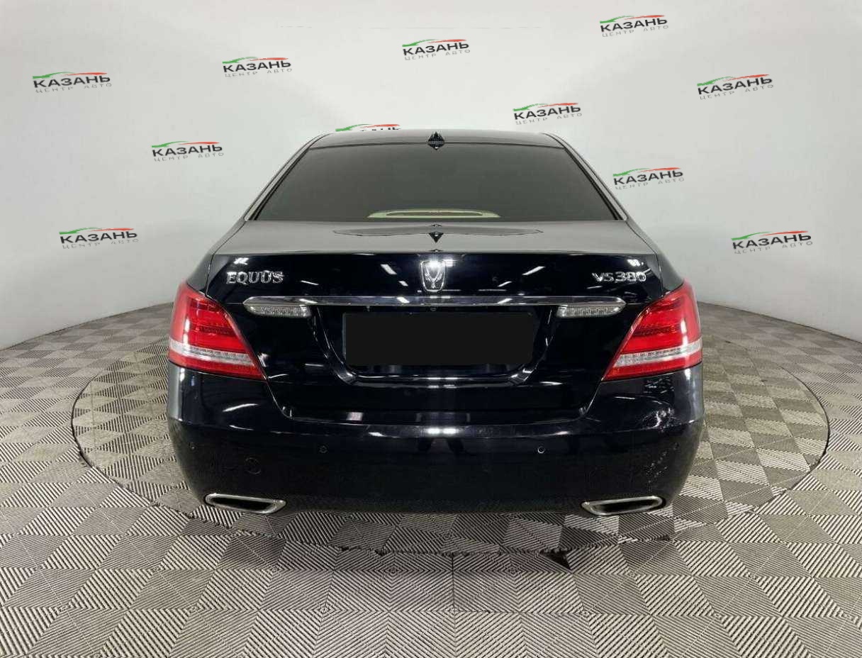 Купить Hyundai Equus с пробегом. Фото: #2