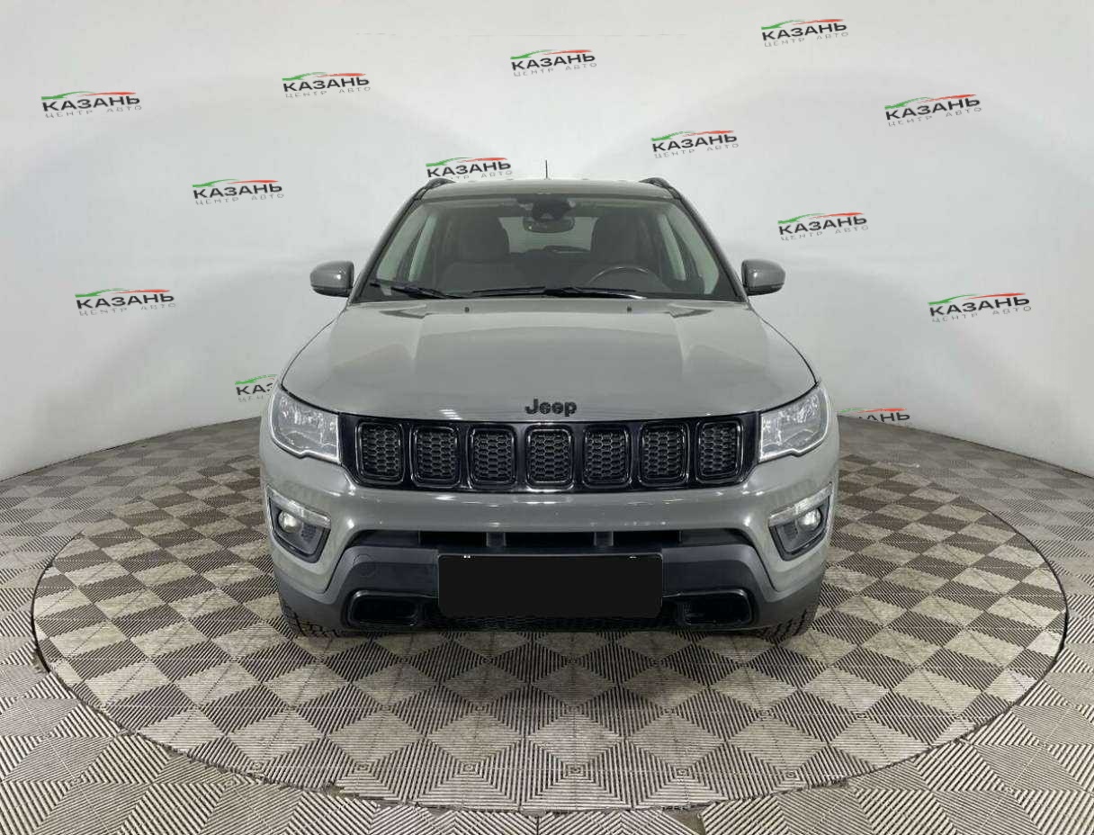 Купить Jeep Compass с пробегом. Фото: #1
