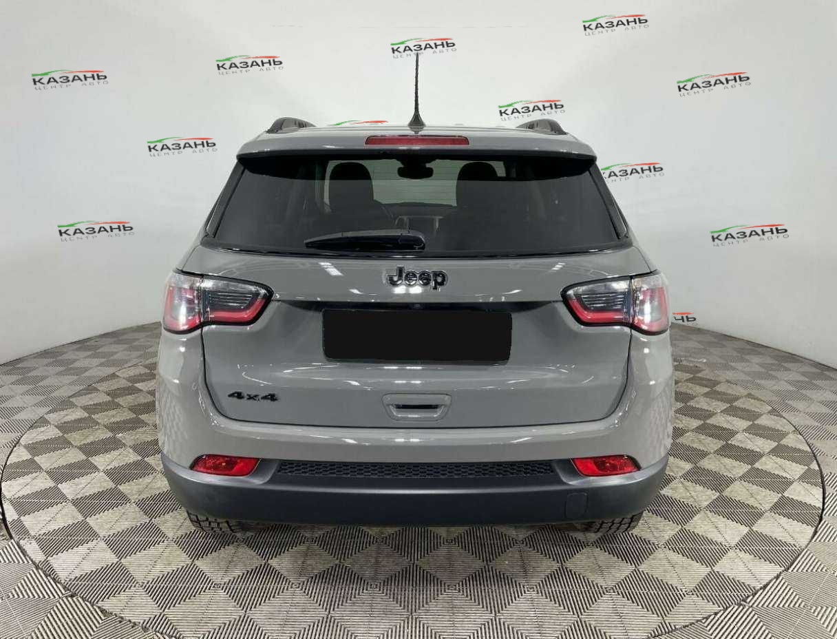 Купить Jeep Compass с пробегом. Фото: #2