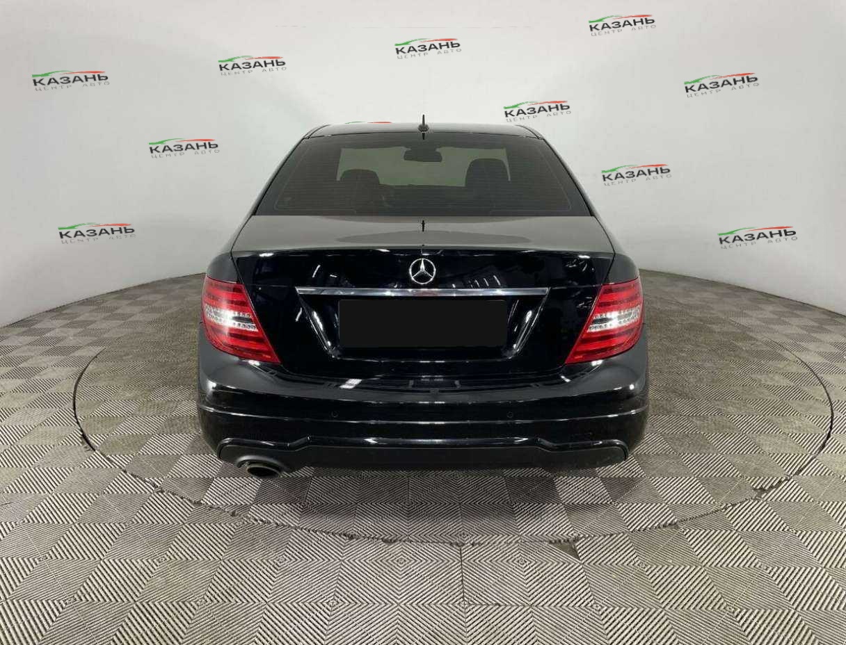 Купить Mercedes-Benz C-Класс с пробегом. Фото: #2