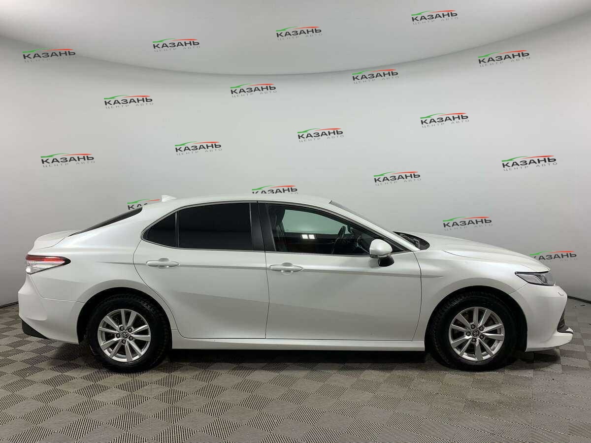 Продажа Б/У Тойота Камри. Фото: #3