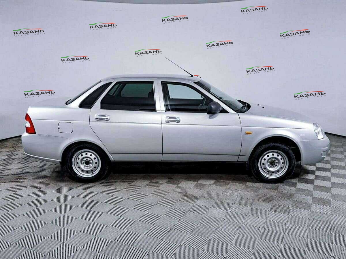 Купить Lada (ВАЗ) Priora с пробегом. Фото: #3