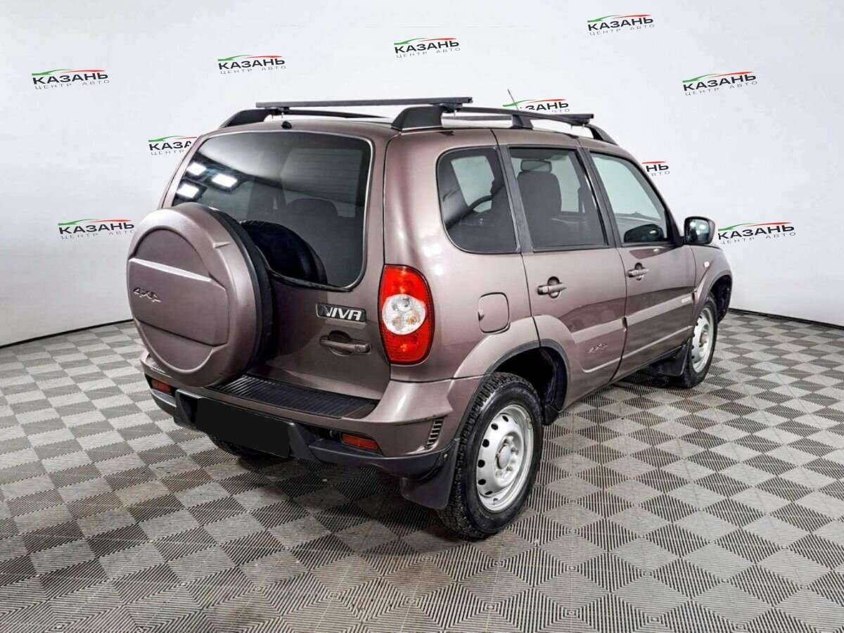 Купить Chevrolet Niva с пробегом. Фото: #4