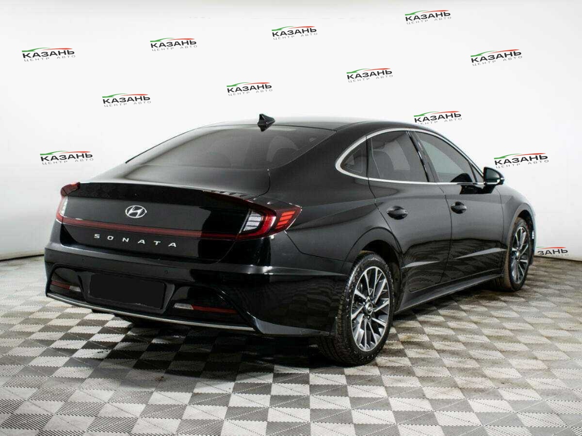 Купить Hyundai Sonata с пробегом. Фото: #3