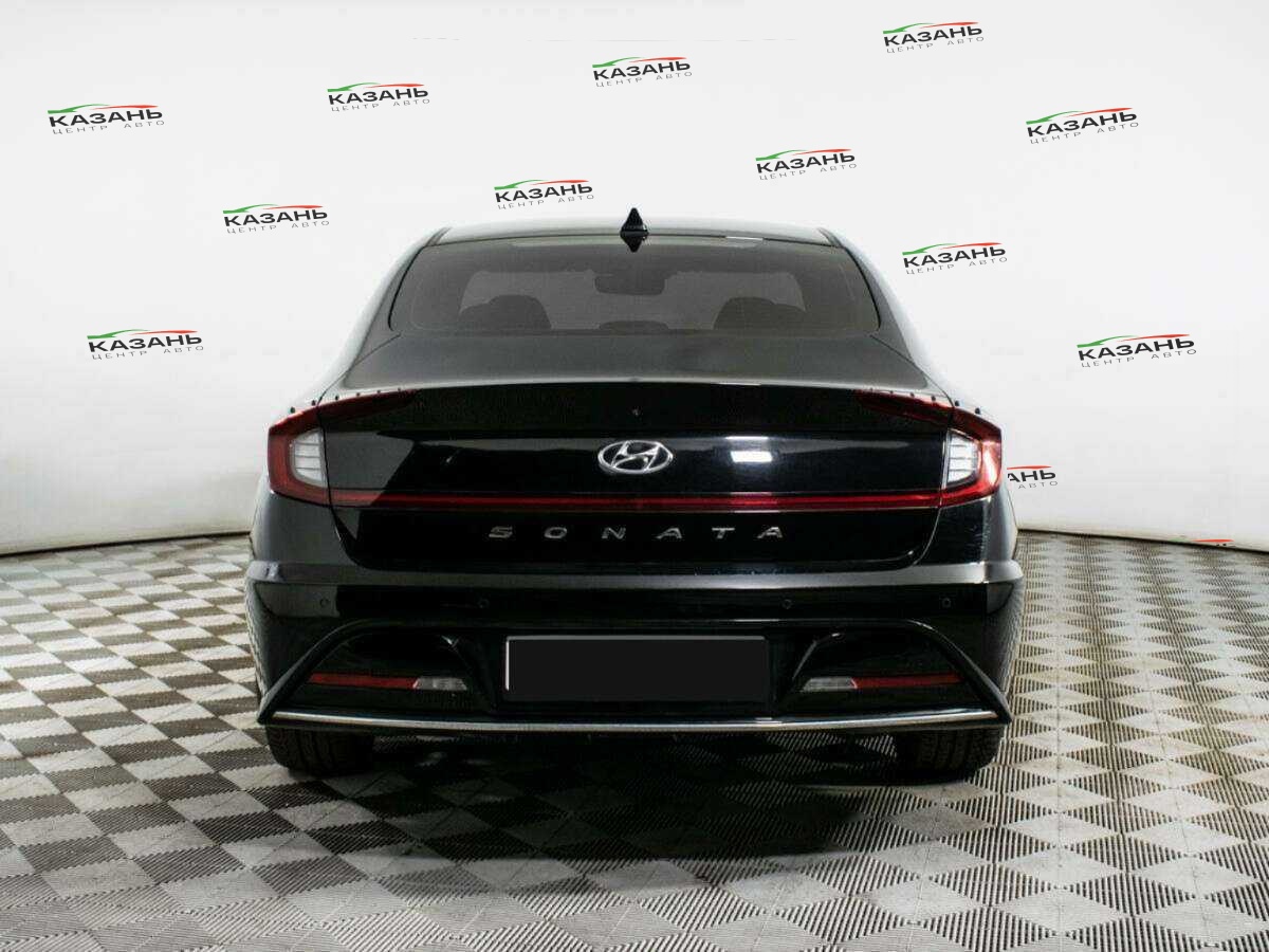 Купить Hyundai Sonata с пробегом. Фото: #4