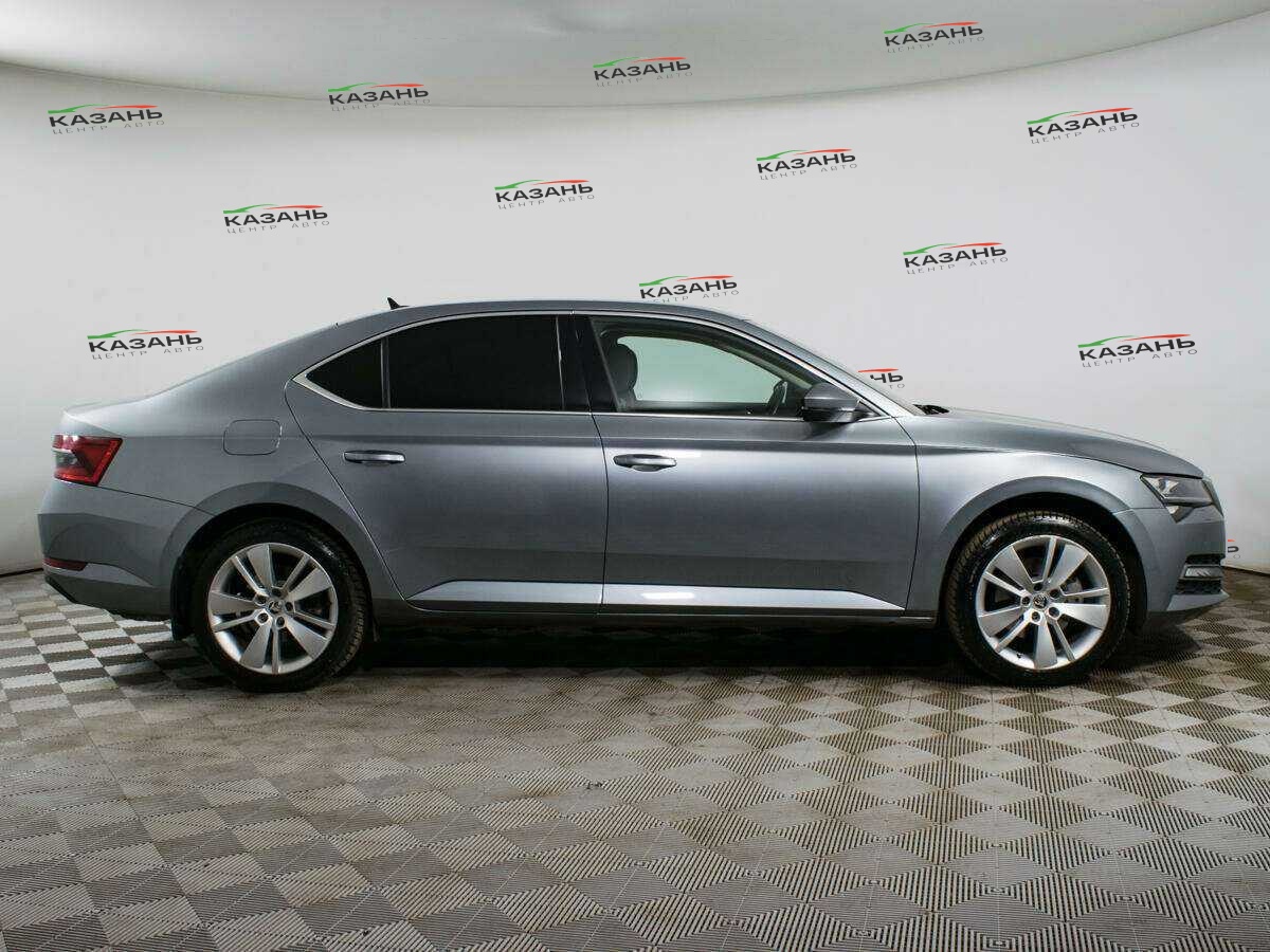 Купить Skoda Superb с пробегом. Фото: #3