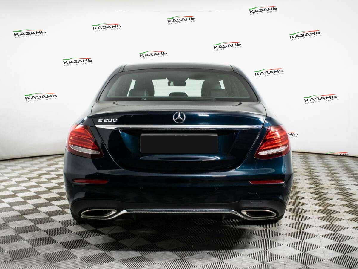 Купить Mercedes-Benz E-Класс с пробегом. Фото: #4