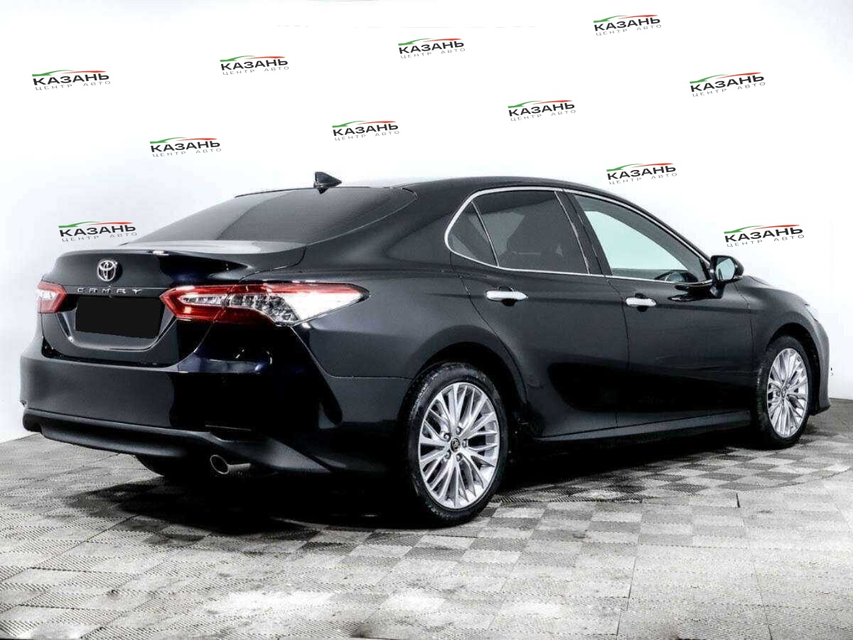 Купить Toyota Camry с пробегом. Фото: #3