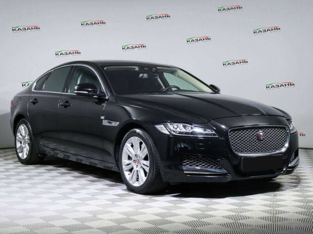 Купить Jaguar XF с пробегом. Фото: #2