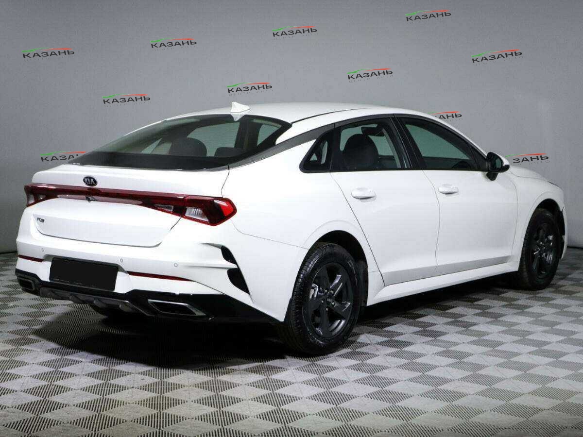 Купить Kia K5 с пробегом. Фото: #3