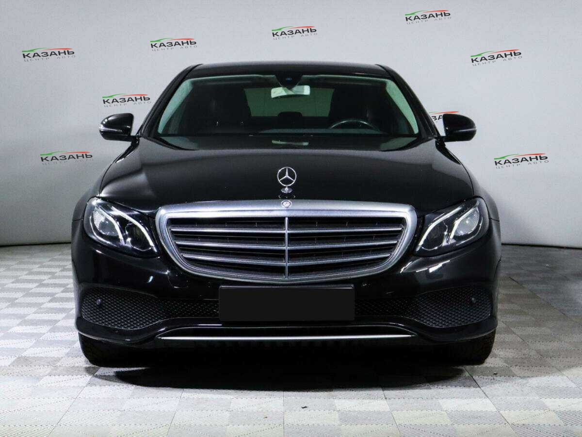 Купить Mercedes-Benz E-Класс с пробегом. Фото: #1