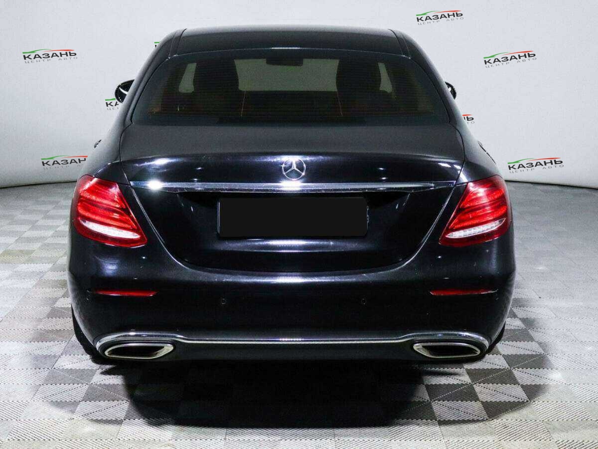 Купить Mercedes-Benz E-Класс с пробегом. Фото: #4