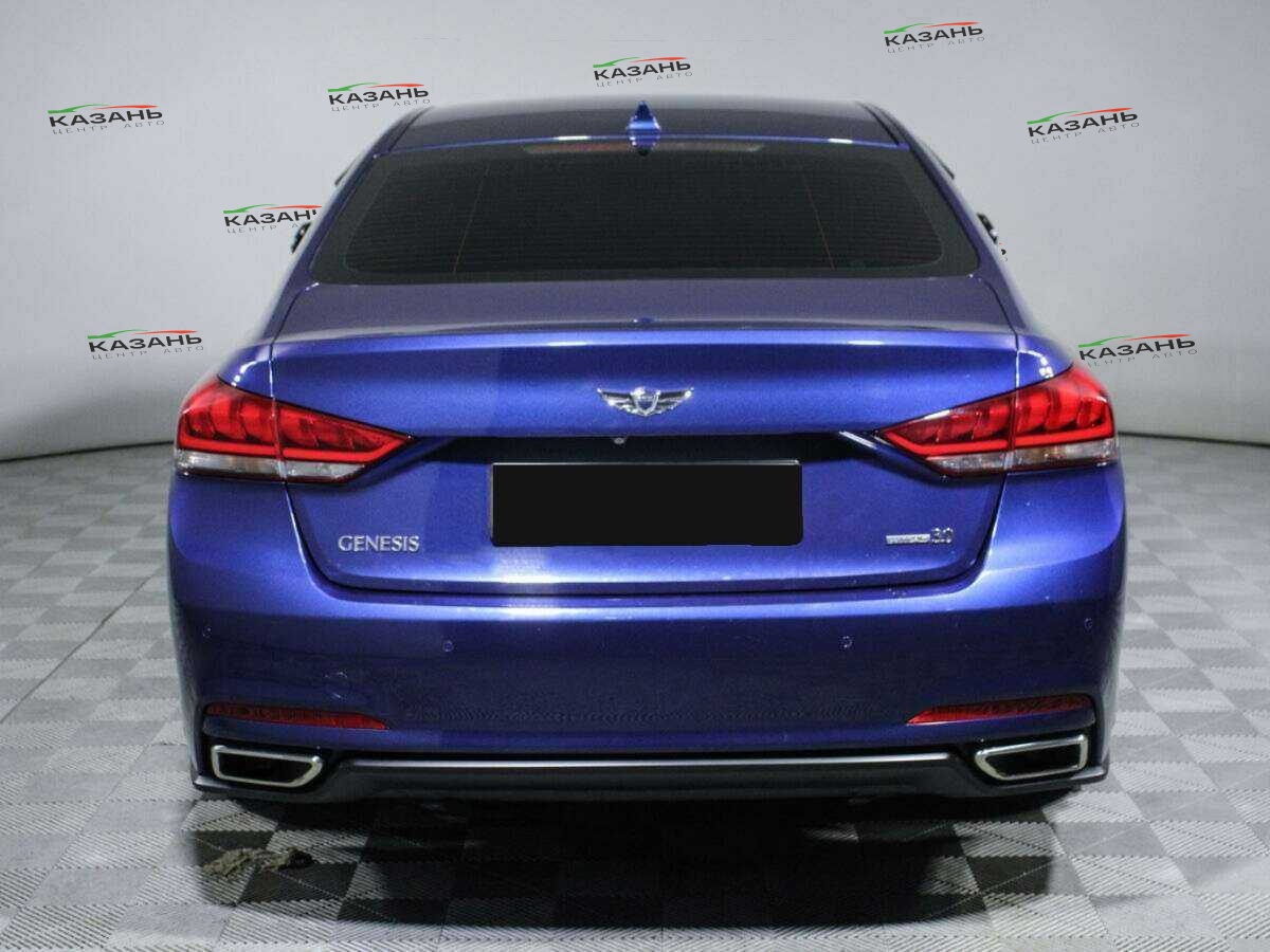 Купить Hyundai Genesis с пробегом. Фото: #4