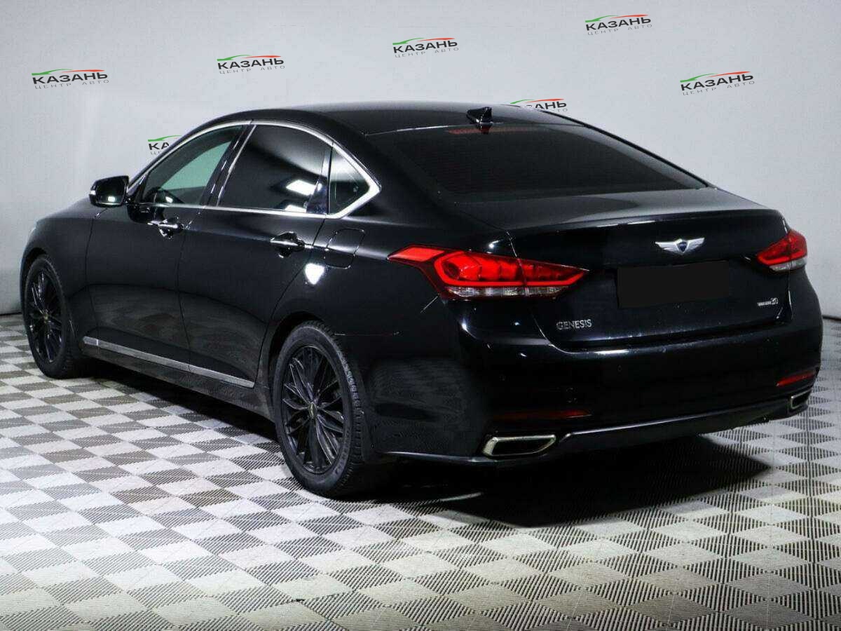 Купить Hyundai Genesis с пробегом. Фото: #5