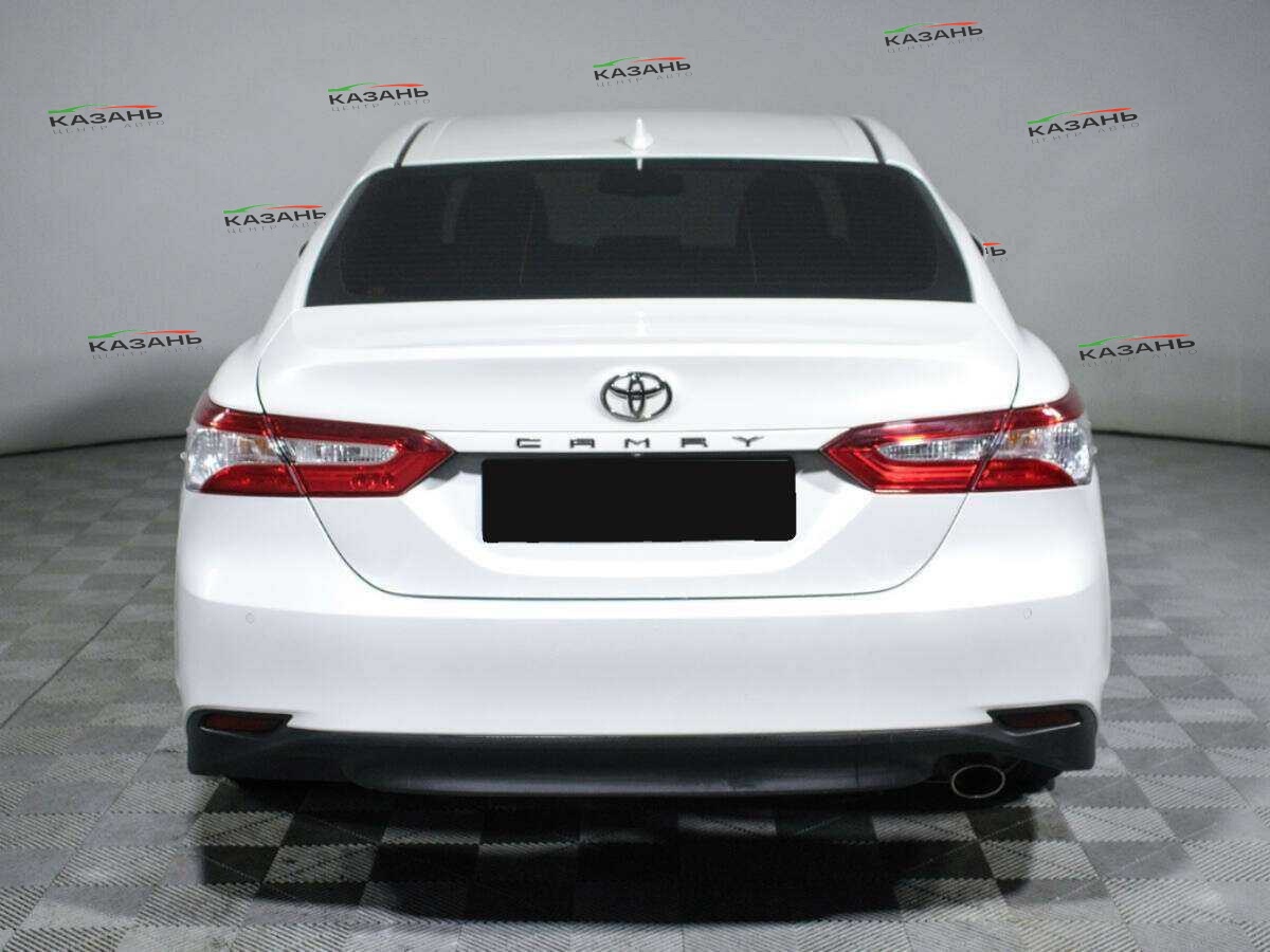 Купить Toyota Camry с пробегом. Фото: #5