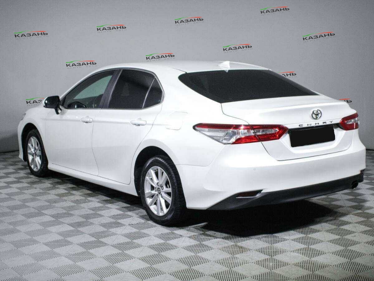 Купить Toyota Camry с пробегом. Фото: #6