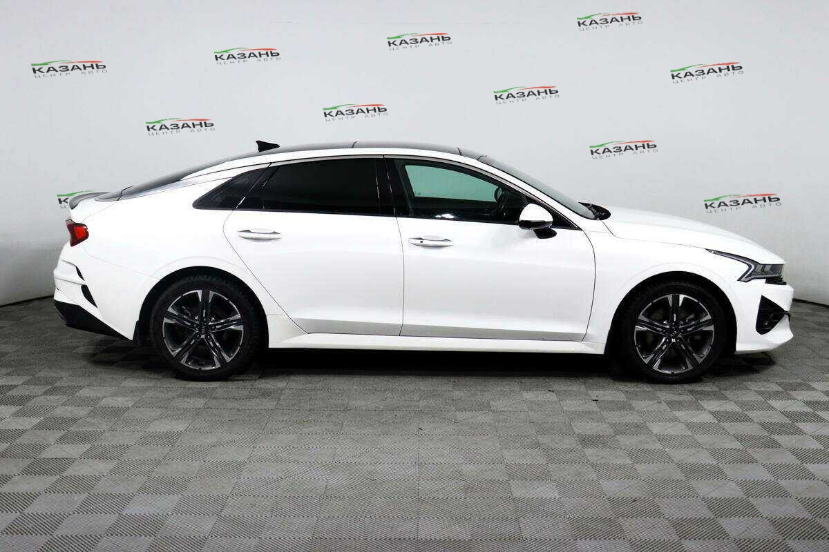 Купить Kia K5 с пробегом. Фото: #3