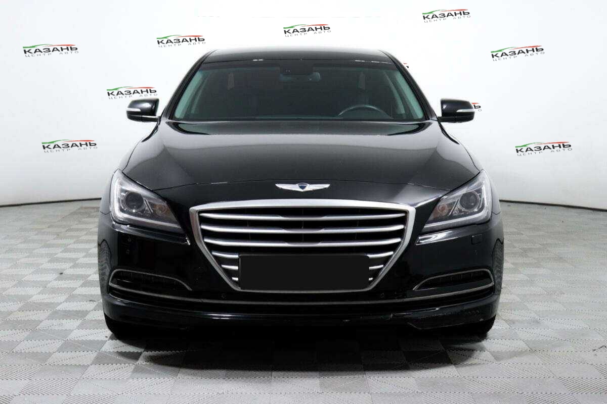 Купить Hyundai Genesis с пробегом. Фото: #1