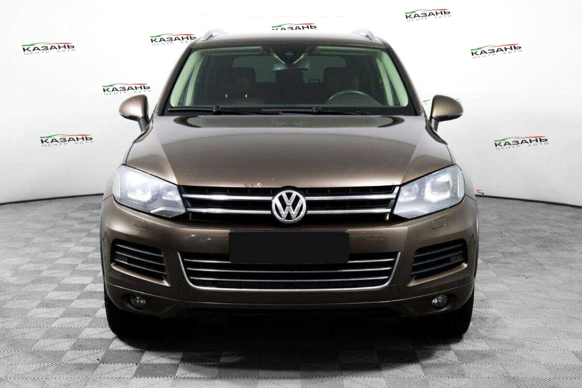 Купить Volkswagen Touareg с пробегом. Фото: #1