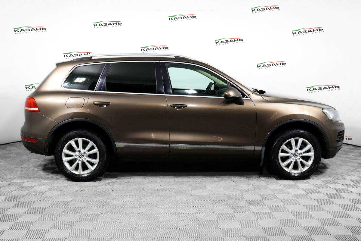 Купить Volkswagen Touareg с пробегом. Фото: #3