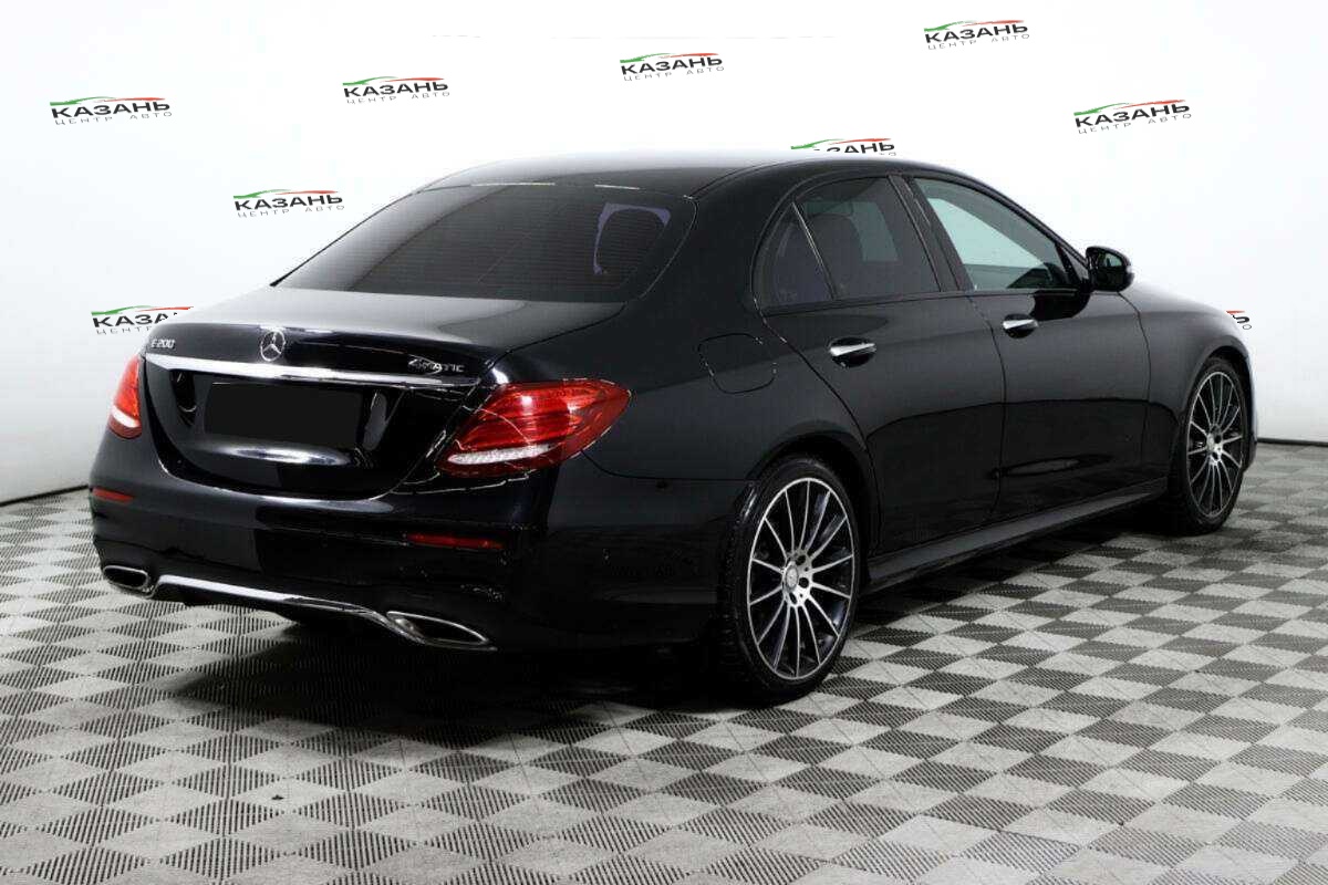 Купить Mercedes-Benz E-Класс с пробегом. Фото: #4