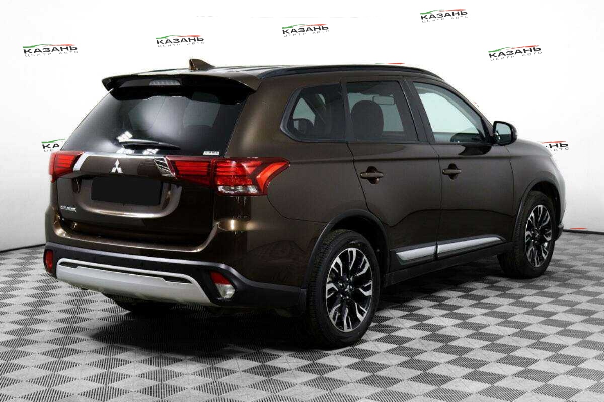 Купить Mitsubishi Outlander с пробегом. Фото: #4
