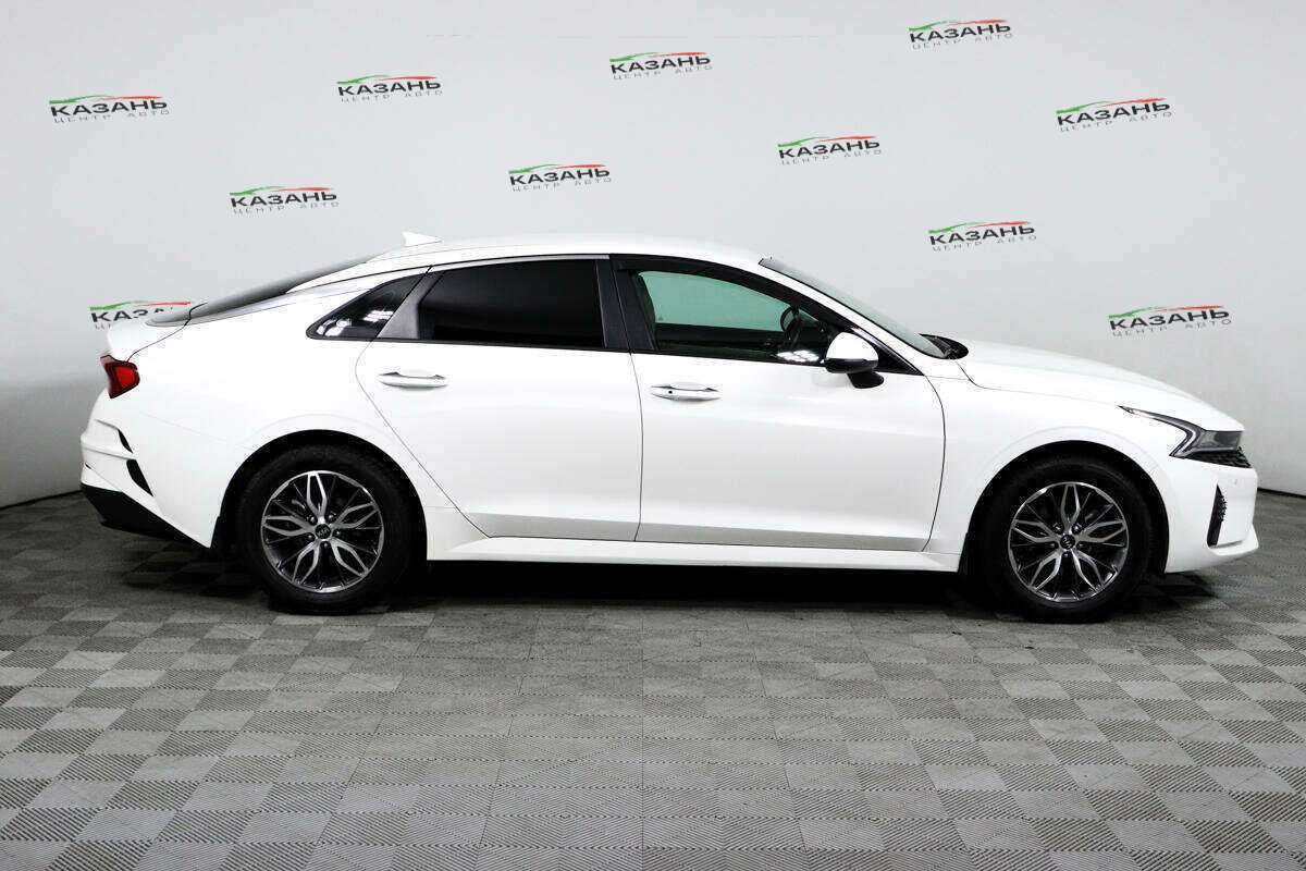 Купить Kia K5 с пробегом. Фото: #3