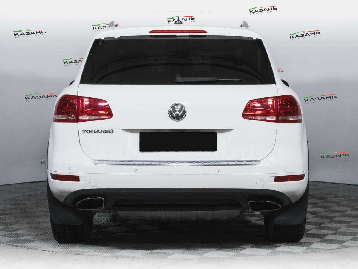 Купить Volkswagen Touareg с пробегом. Фото: #4