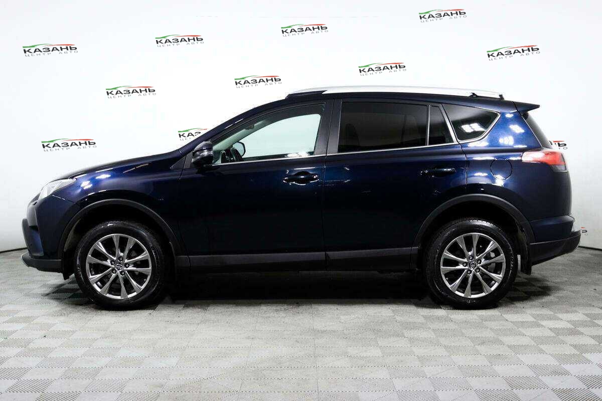 Купить Toyota RAV4 с пробегом. Фото: #7
