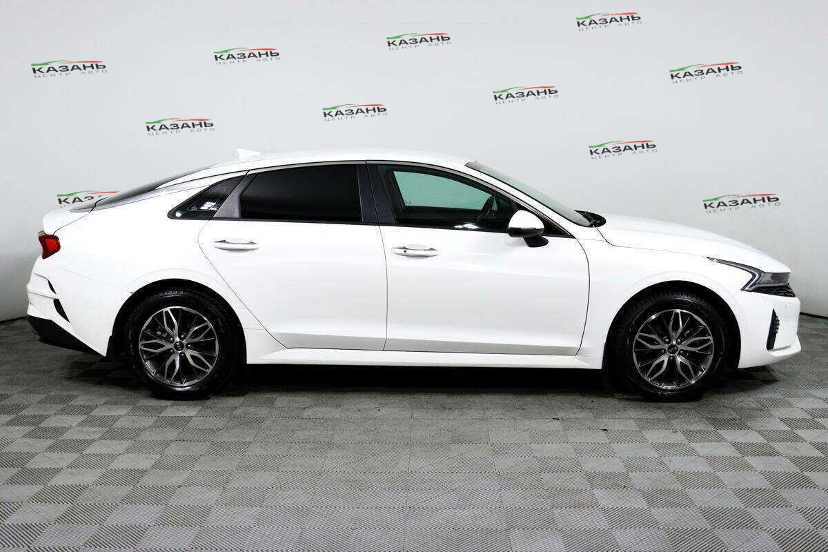 Купить Kia K5 с пробегом. Фото: #3