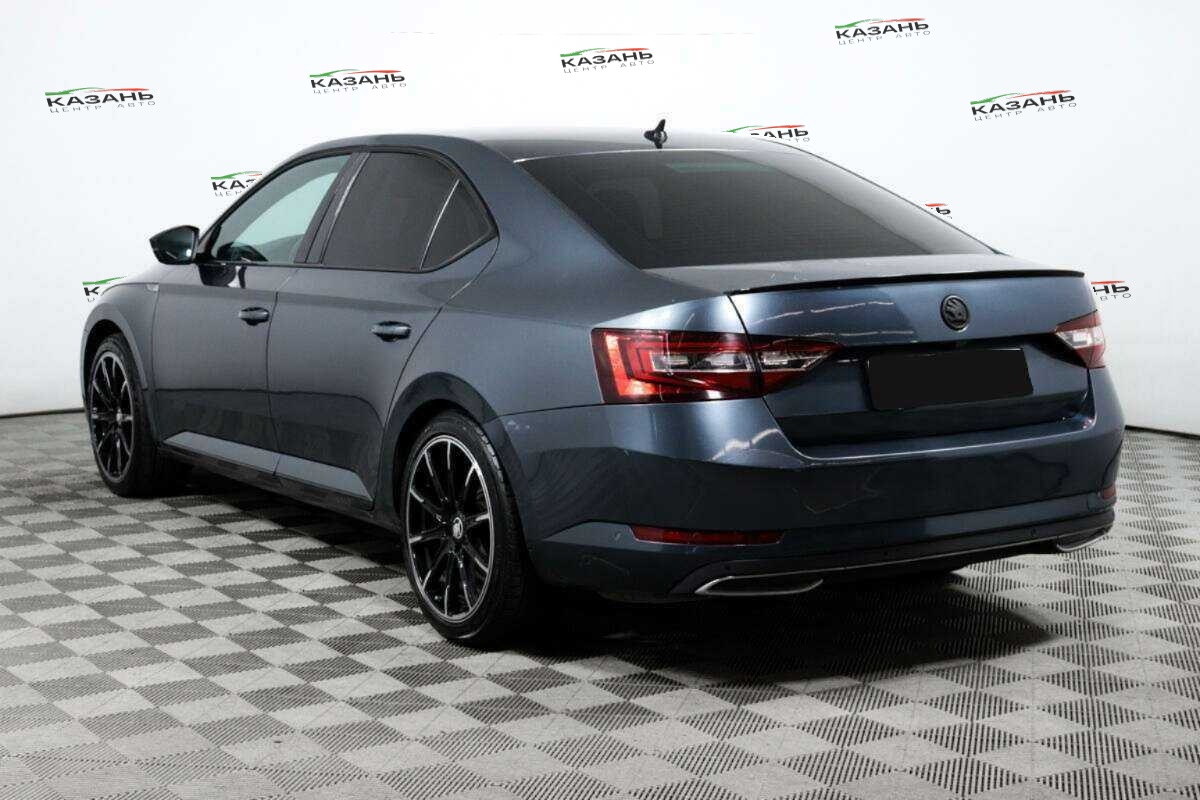Купить Skoda Superb с пробегом. Фото: #6